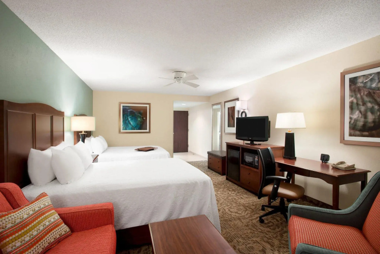 Hampton Inn & Suites Outer Banks/ Corolla