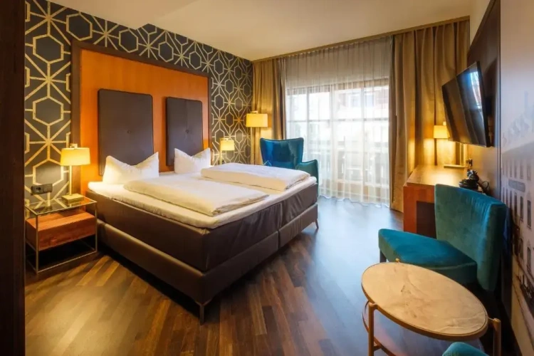 Deluxe Double room with balcony