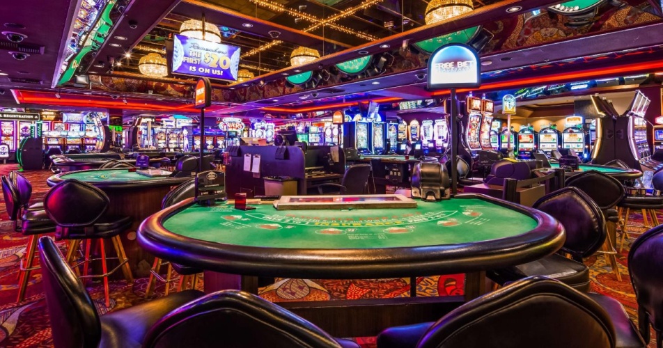 Best Western Plus Casino Royalecenter Strip photo 23
