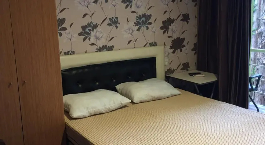 Hotel On Takaishvili 67