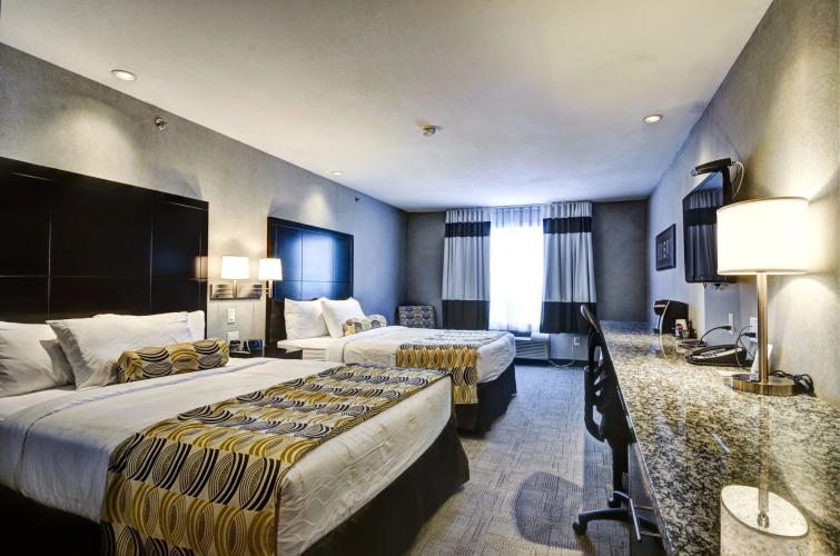 Home Inn & Suites Swift Current