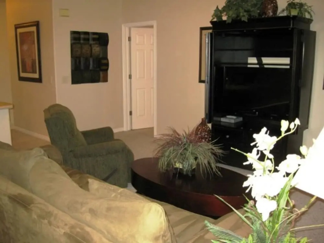 Jon Heaton 2 Bedroom Condo