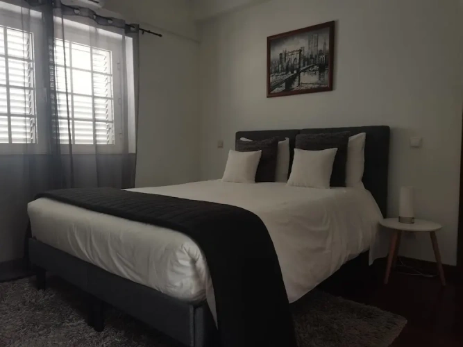 6 Bedrooms Villa with lake view