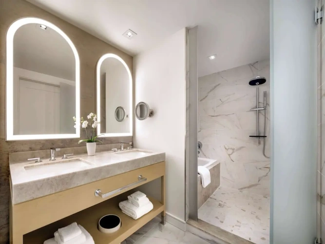 Standard Double room with bay view