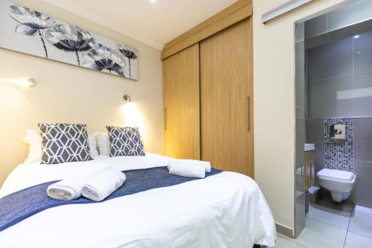 3 Bedrooms Superior Apartment