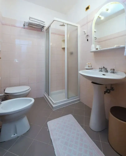 Standard Triple room with balcony