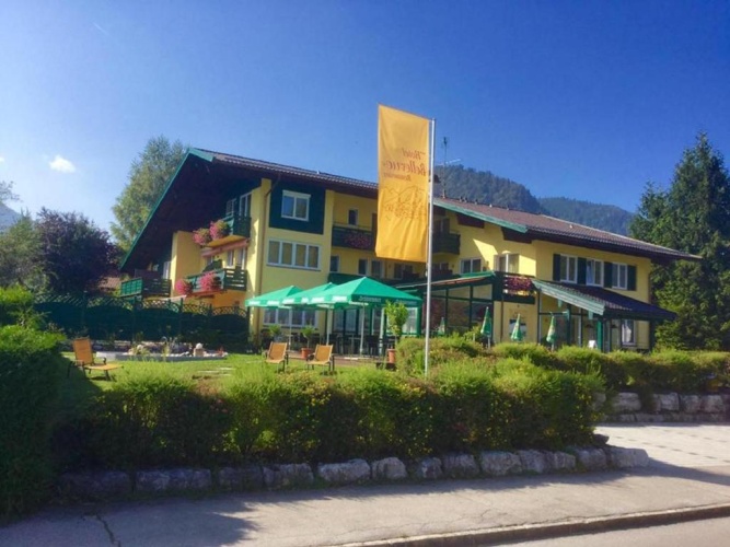 Standard Double room with balcony and with mountain view