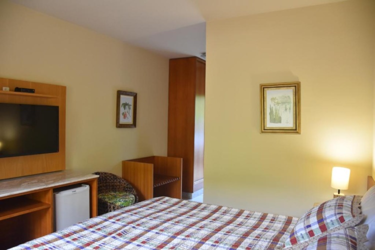 Deluxe Double Suite