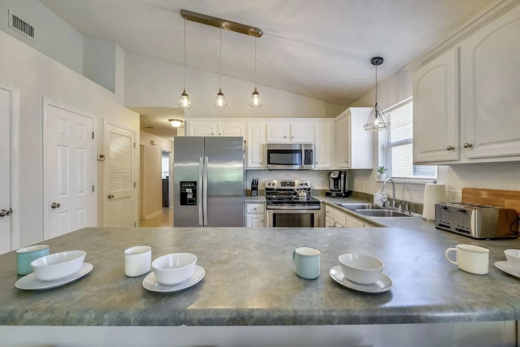 3 Bedrooms Cottage