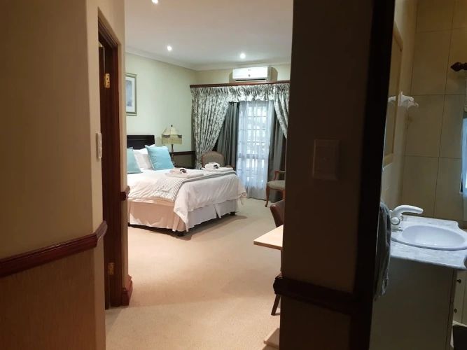 Executive room with balcony