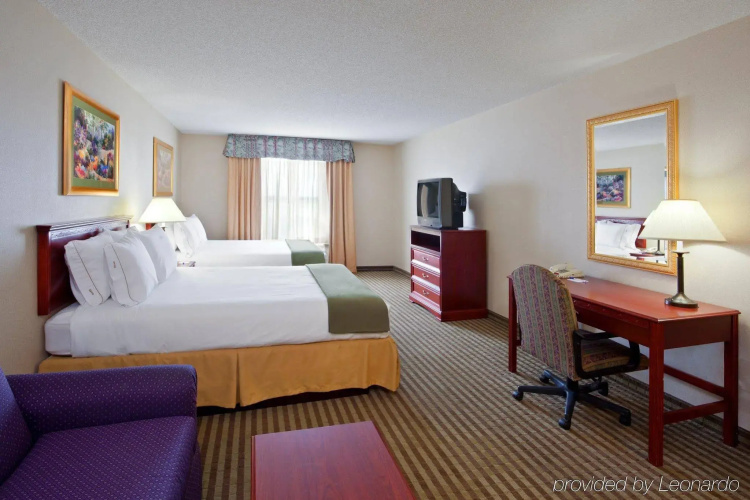 Holiday Inn Express Circleville by IHG