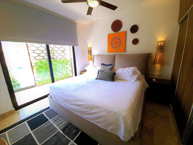 Bahay By Riviera Rentals