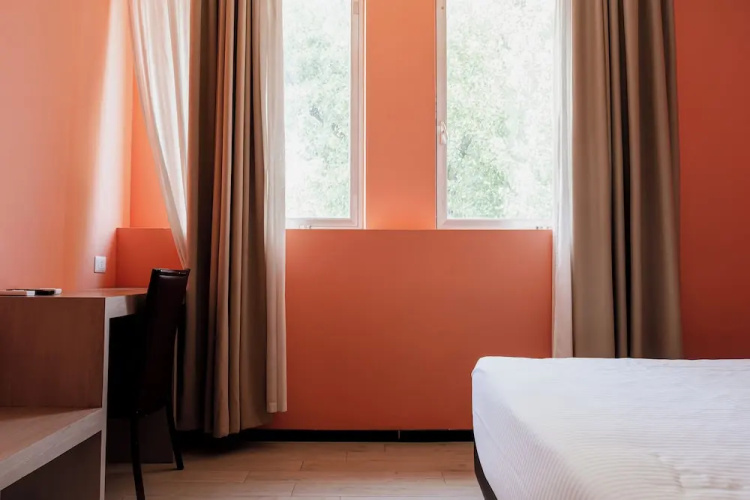 Queen Hotel
