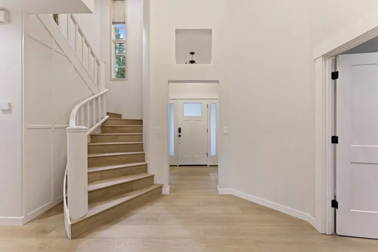 12 Siskin 5 Bedroom Home
