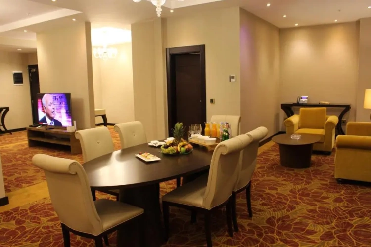 Royal Suite