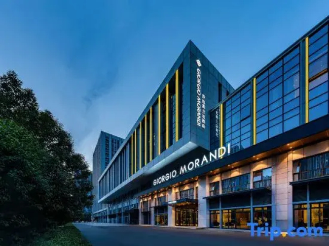 Giorgio Morandi Hotel