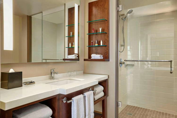 Calgary Airport Marriott In-Terminal Hotel photo 11