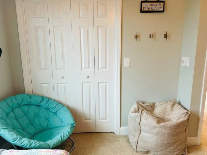 No Egrets 3 Bedroom Condo by RedAwning