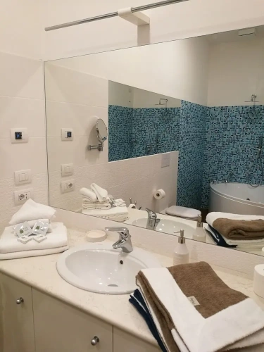 2 Bedrooms Deluxe Apartment