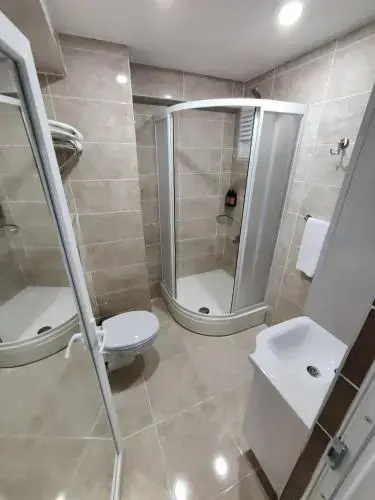 Ada Felicity Otel
