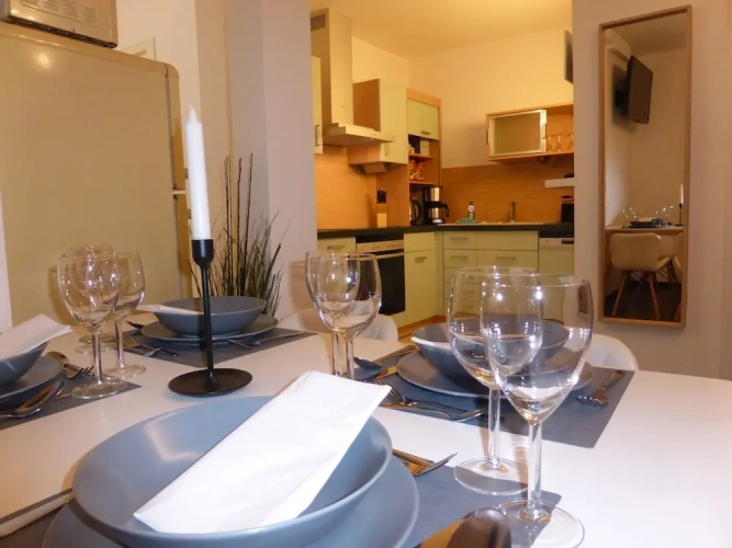 2 Bedrooms Apartment