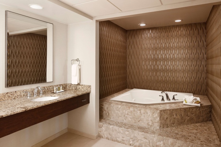 DoubleTree by Hilton Hotel Ontario Airport photo 21