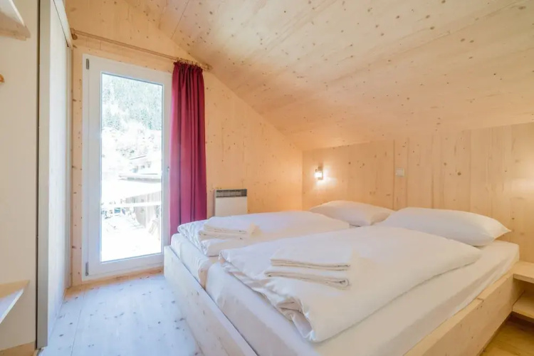 Amazing Chalet With Sauna
