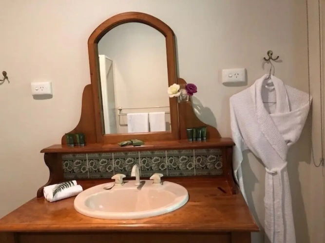Standard Suite
