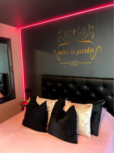 Lover's room 48