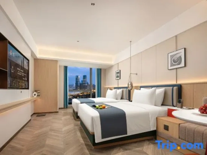 Deluxe Twin room with lake view