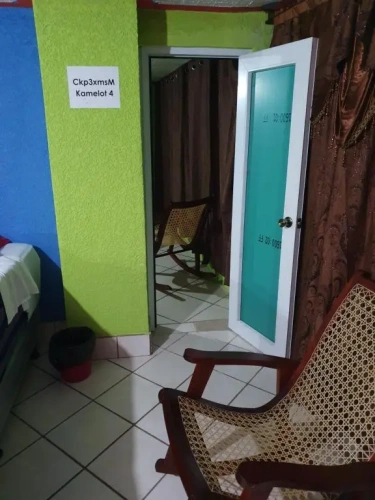Deluxe Family room