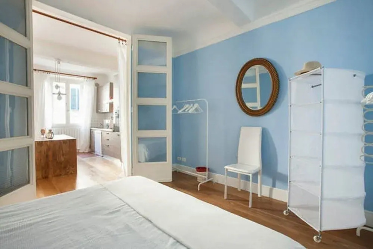 Carmine Suite
