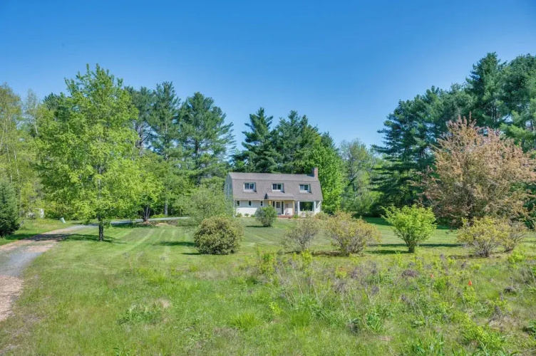Peaceful & Private Franconia Home by Cannon!