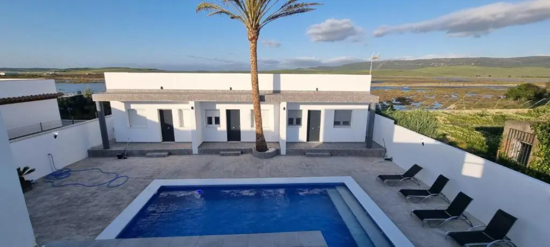 Apartamentos La Playa