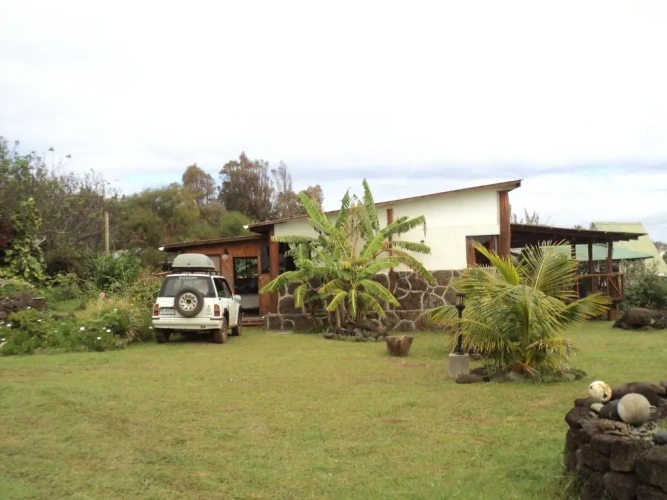 2 Bedrooms Bungalow