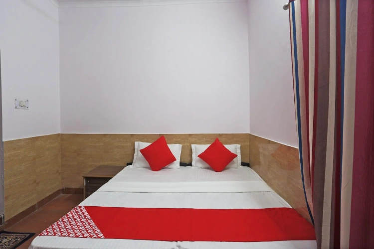 Classic Twin room