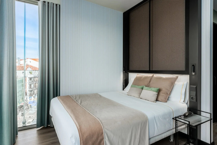 Akeah Hotel Gran Via