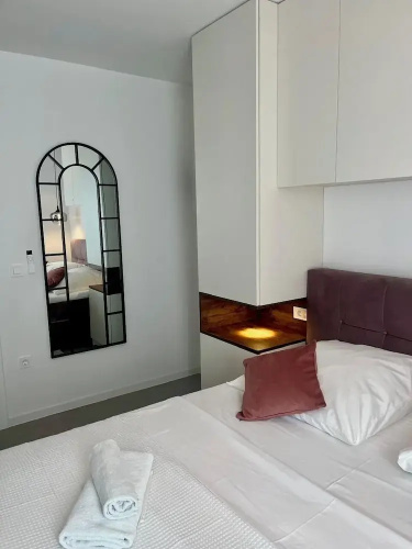 Salt & Stone-apartment with private pool