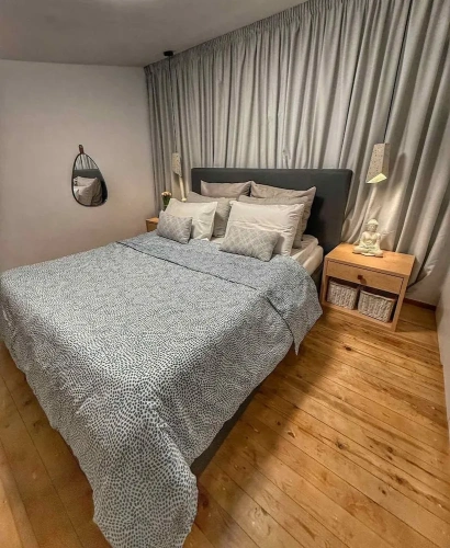 1 Bedroom Apartment with balcony and with city view
