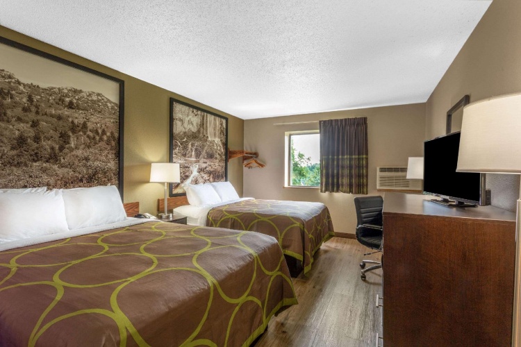 Standard Quadruple room