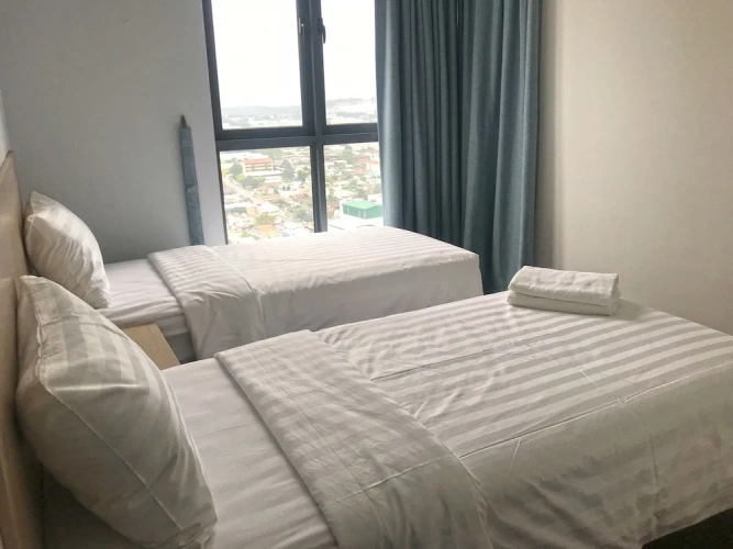3 Bedrooms Apartment with balcony