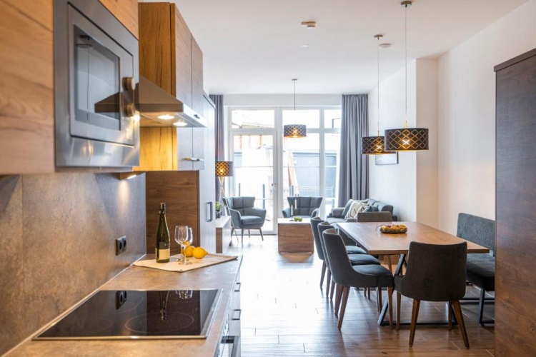 1 Bedroom Deluxe Apartment