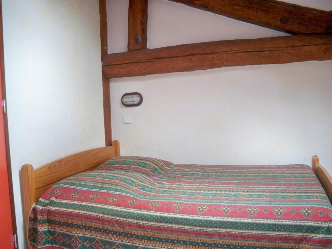 Bed in Dorm