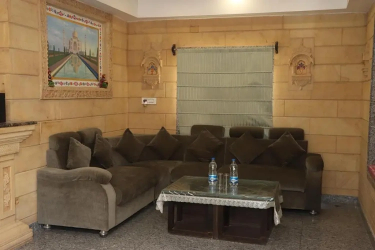 Deluxe Suite