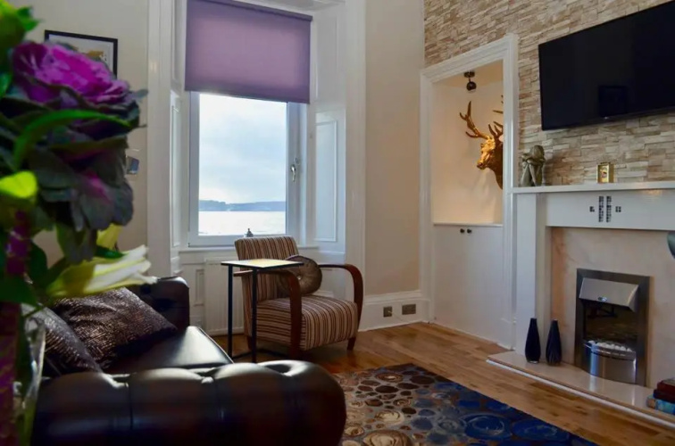 Clyde View Apartment