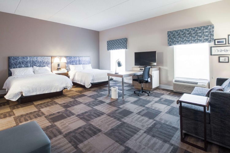 Quadruple Suite