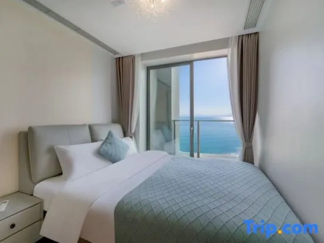 3 Bedrooms Double Suite with balcony and with sea view