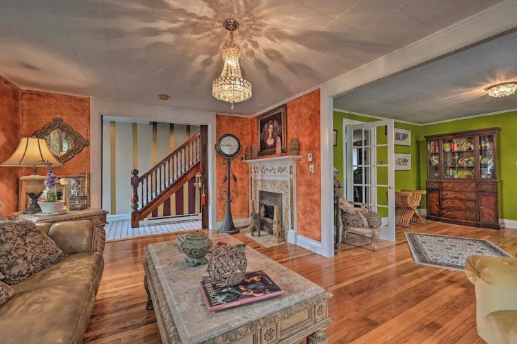 Unique & Historic Home Walk to Lake Champlain