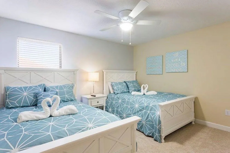 Paradise Palms 2934