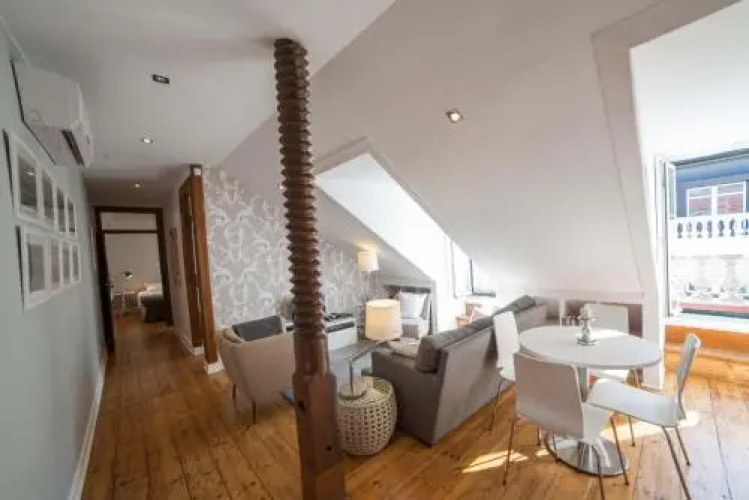 Feels Like Home Chiado Terrace Flat